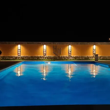 Hacienda Neretva Casa de Férias *